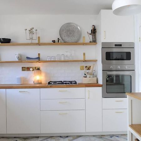Light Filled Mid- Century 3 Bed Cottage In Dulwich Londres Exterior foto